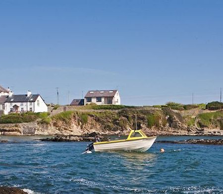 Bull Bay Hotel Amlwch Eksteriør bilde